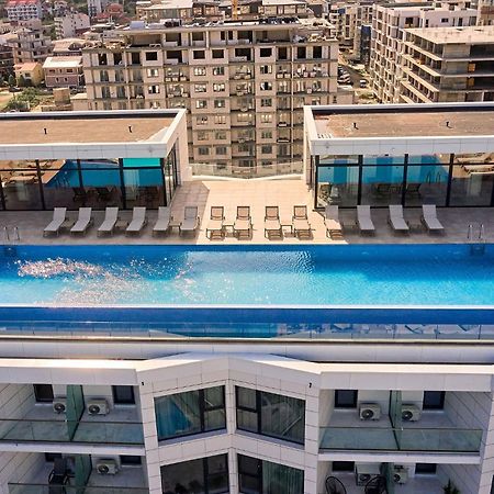 Alma Apartment In Infinity Beach Resort - Parking Mamaia Kültér fotó