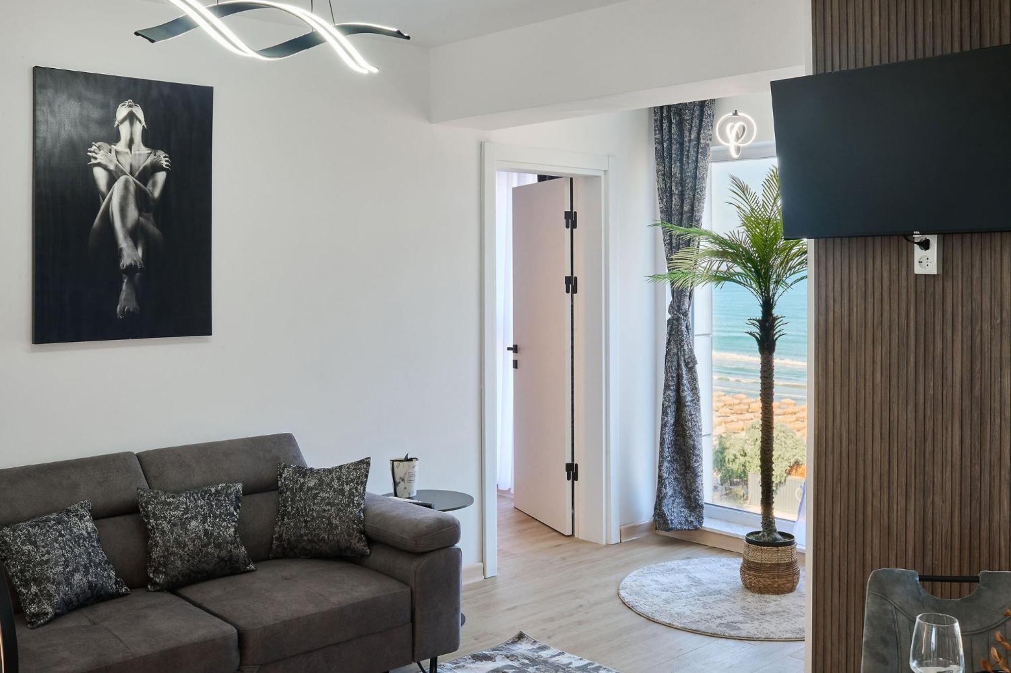 Alma Apartment In Infinity Beach Resort - Parking Mamaia Kültér fotó